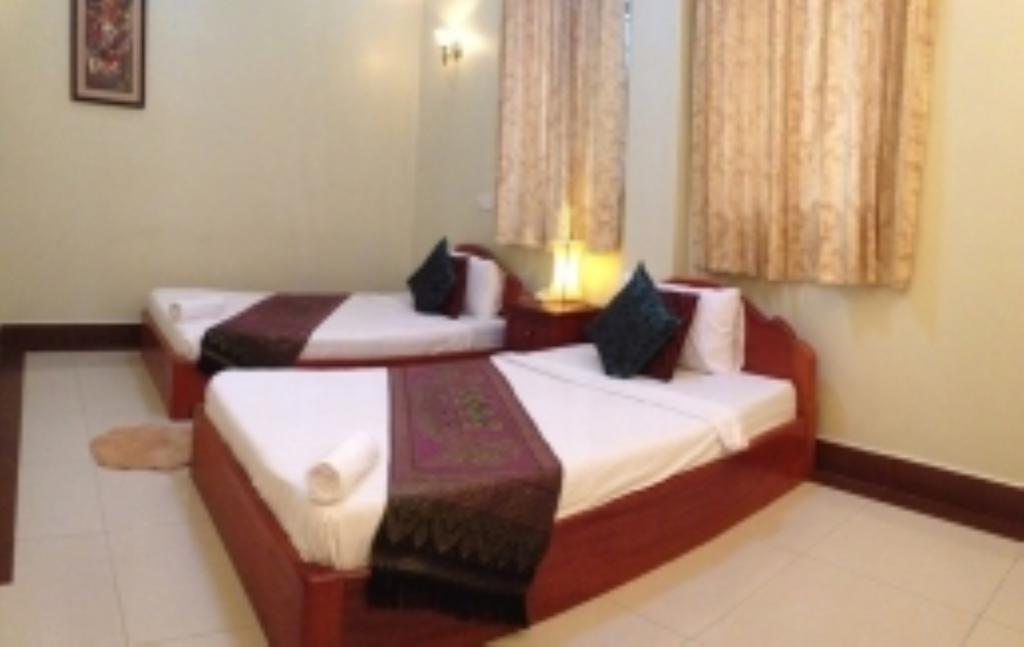 Golden Noura Villa-Pub & Restaurant Phnom Penh Luaran gambar