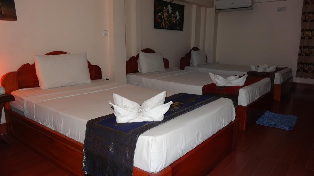 Golden Noura Villa-Pub & Restaurant Phnom Penh Luaran gambar