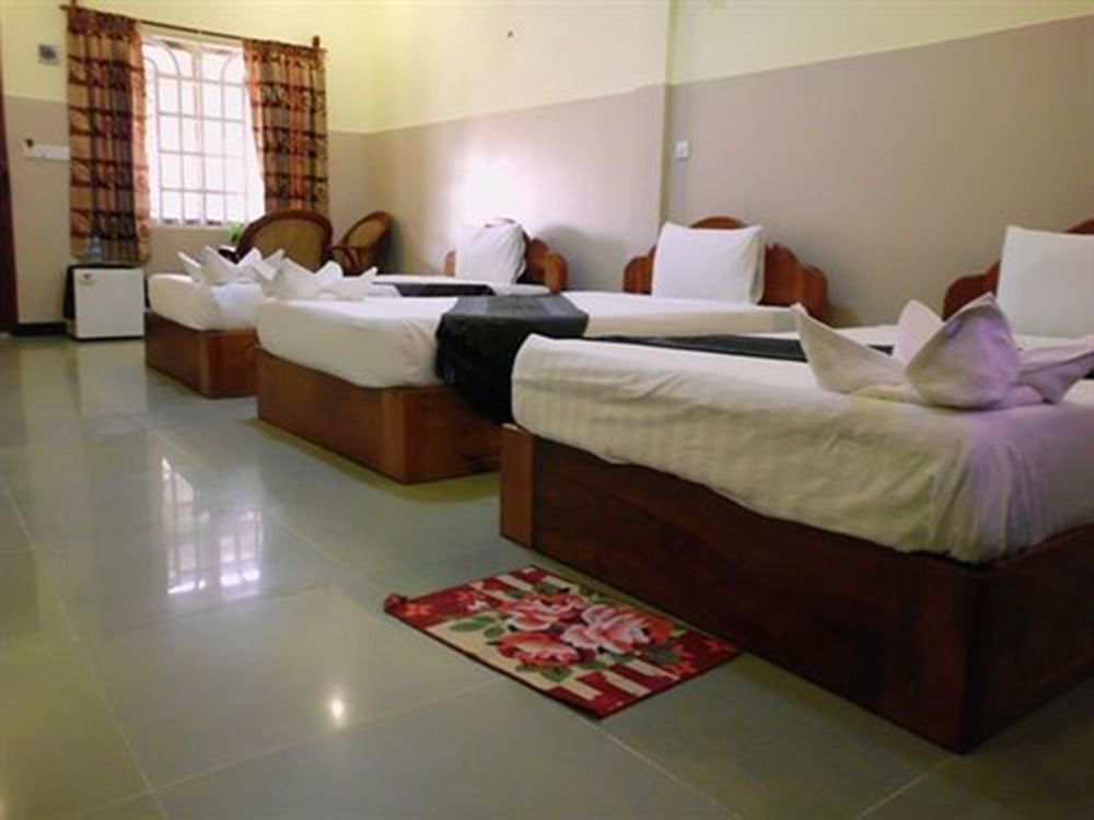 Golden Noura Villa-Pub & Restaurant Phnom Penh Luaran gambar